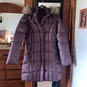 Eddie Bauer Down Puffer Parka Medium